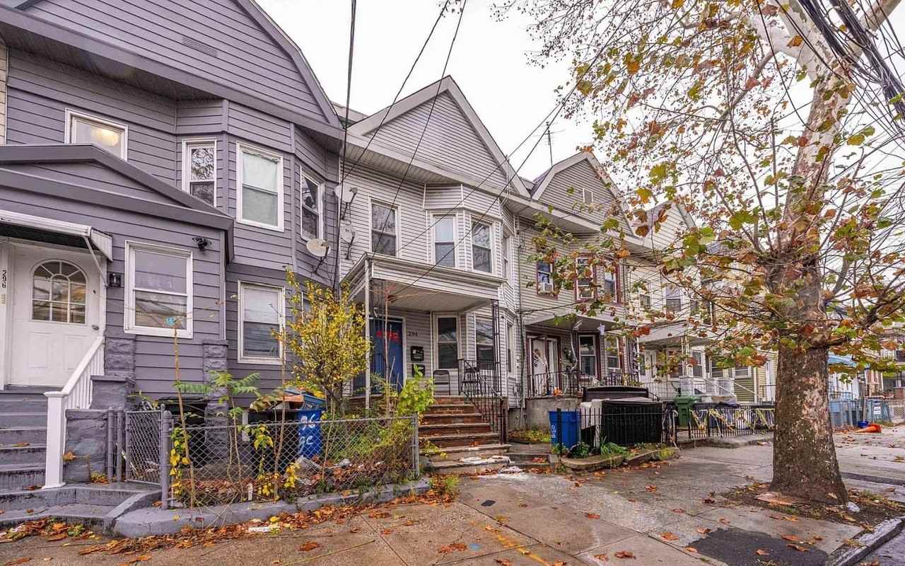 294 Ege Ave #G - Photo 2 of 15