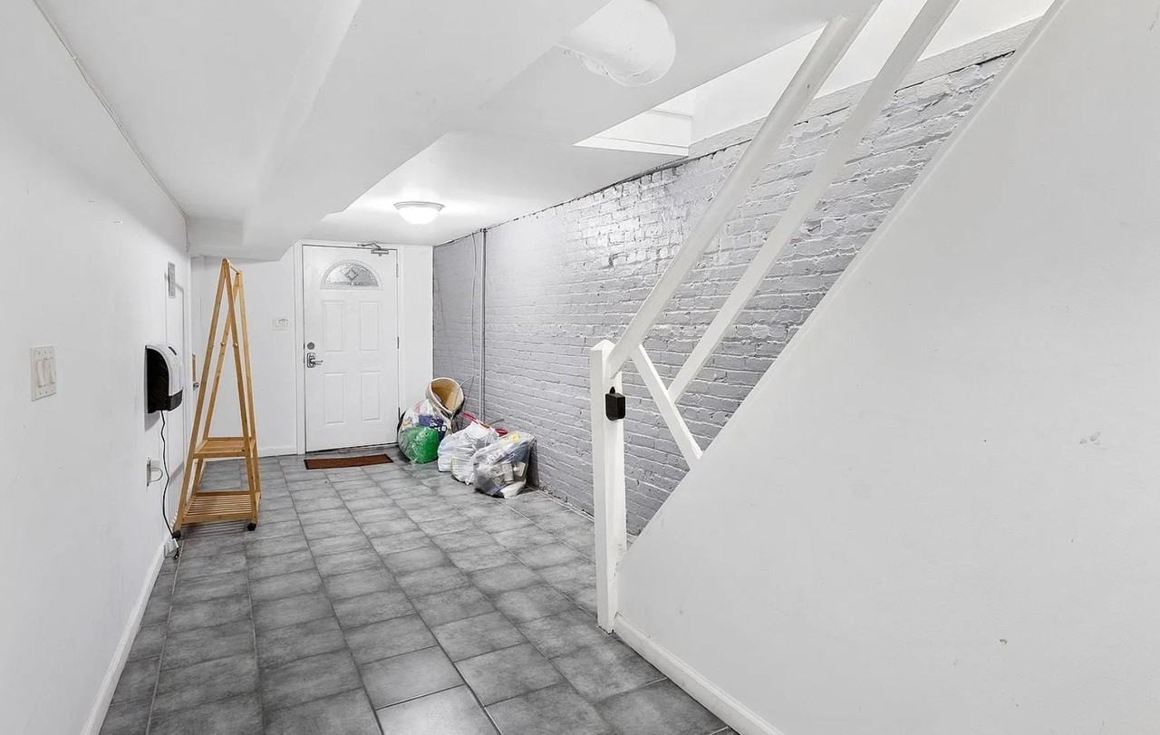 294 Ege Ave #G - Photo 7 of 15