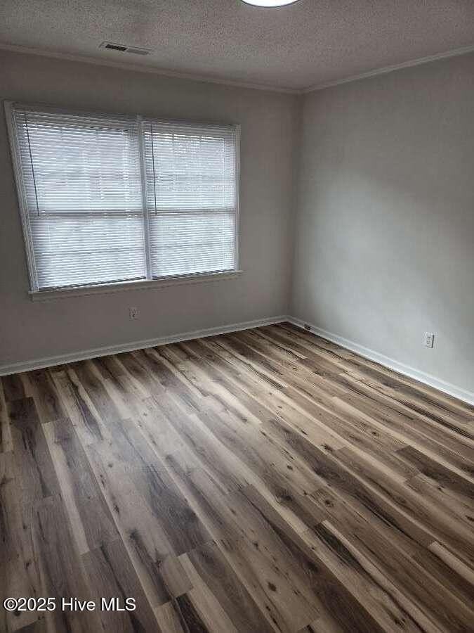 3905 Guardian Avenue #B10 - Photo 5 of 7