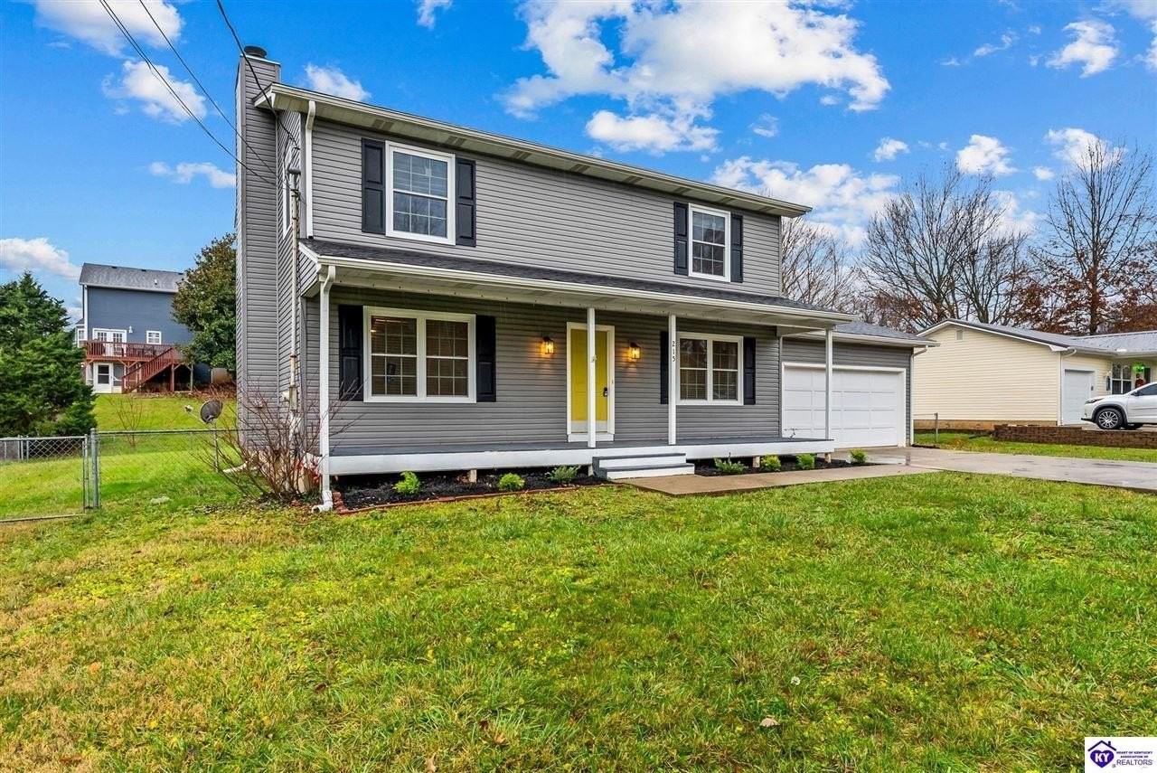 215 Darrell Dr - Photo 3 of 48