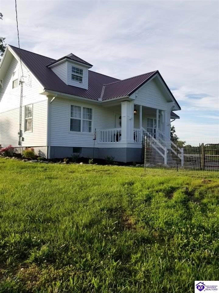 2714 Brandenburg Rd - Photo 2 of 48