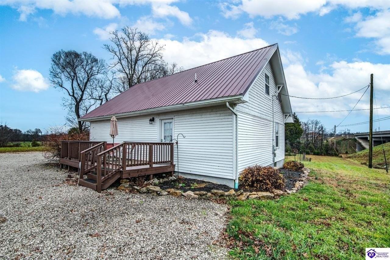 2714 Brandenburg Rd - Photo 5 of 48