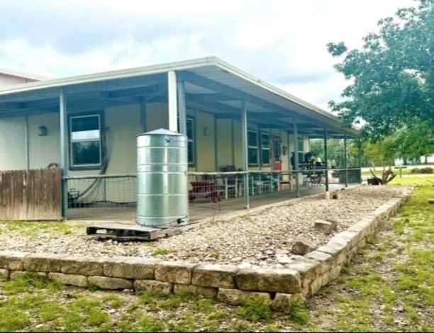 6411 Junction Hwy - Photo 2 of 20