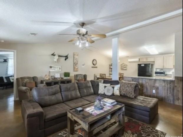 6411 Junction Hwy - Photo 6 of 20