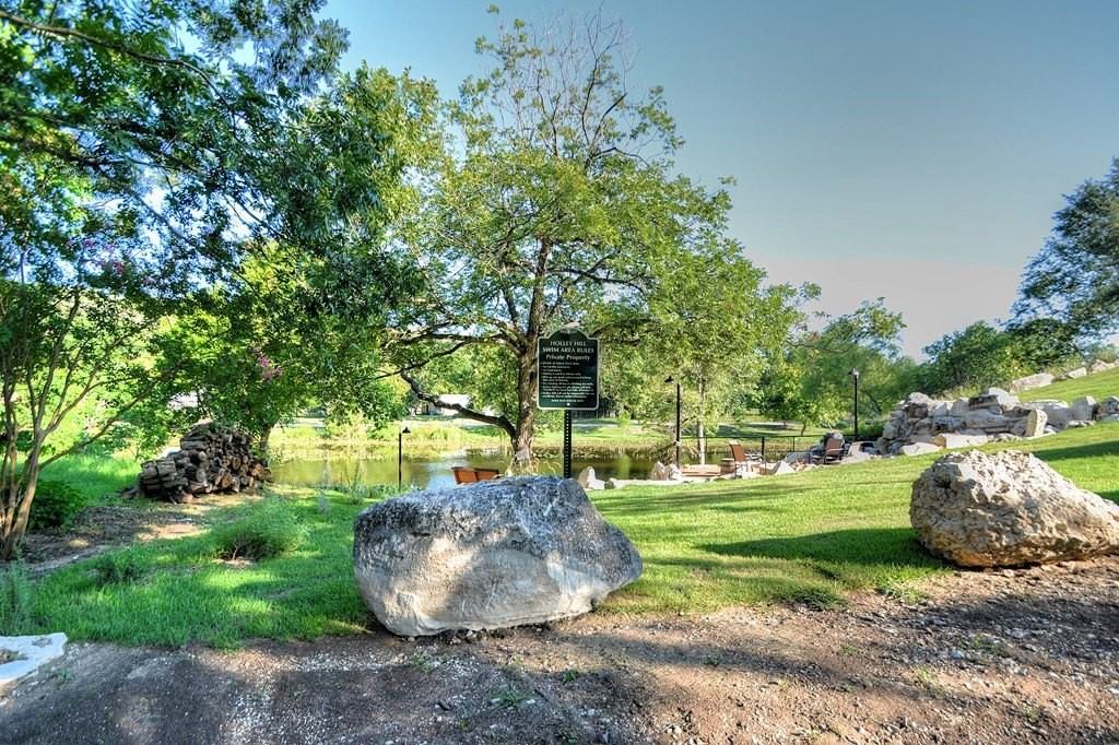 190 Rocky Hill Road - Photo 4 of 43