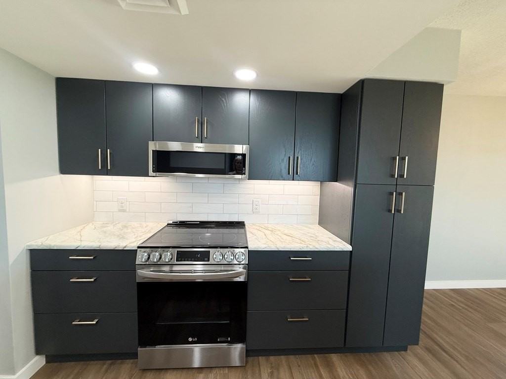 1012 Kerrville Way - Photo 6 of 23