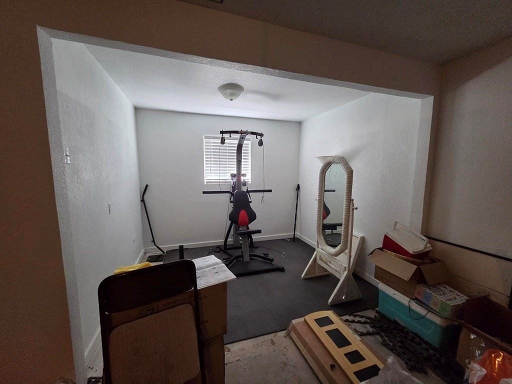 120 Cynthia Dr - Photo 7 of 20