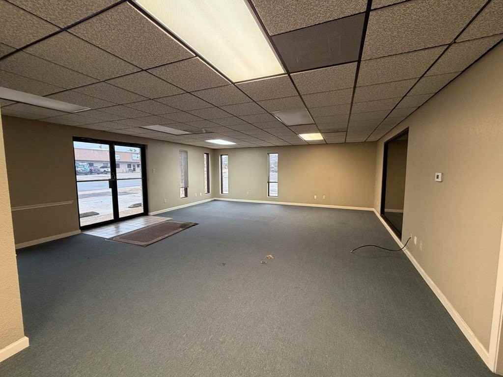 87 Coronado Dr - Photo 3 of 17