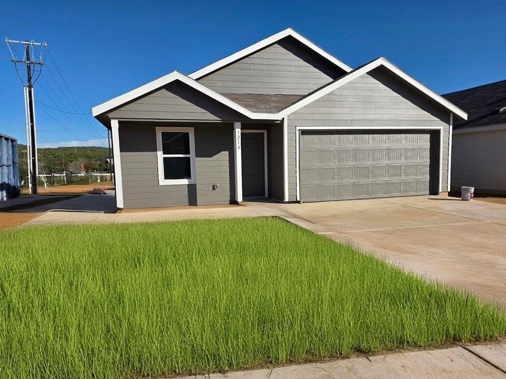 3214 Glacier Blf - Photo 2 of 15