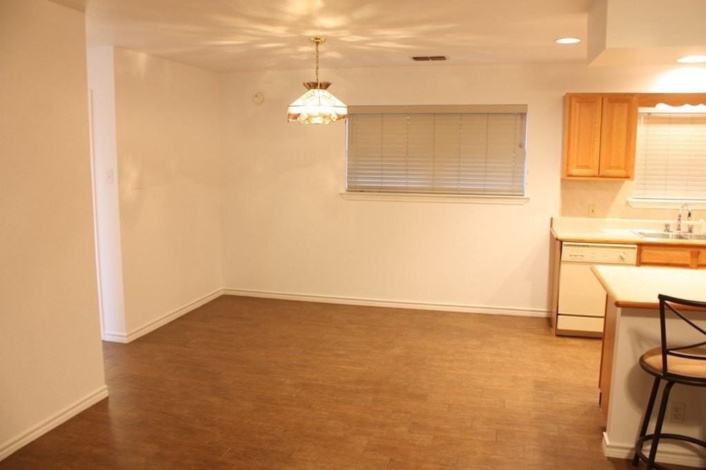 1316 Carol Ann Drive - Photo 7 of 20