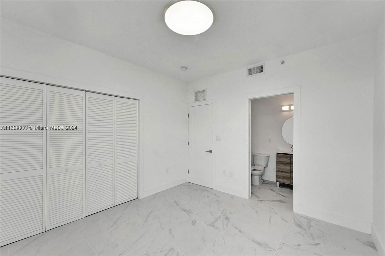 7645 Carlyle Ave #2 - Photo 3 of 8