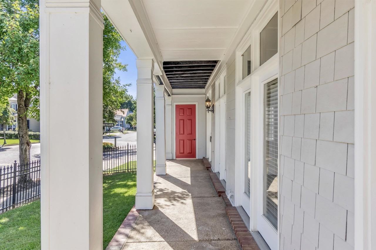 176 Harbor Village Dr - Photo 3 of 29