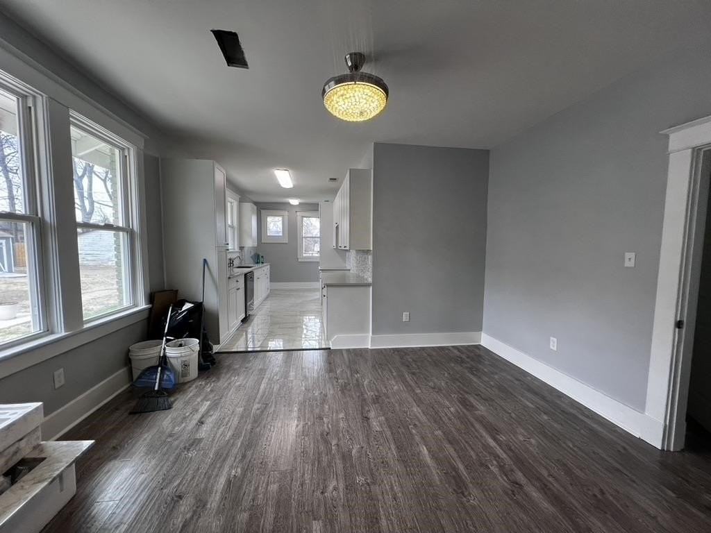 1052 Faxon Ave - Photo 6 of 12