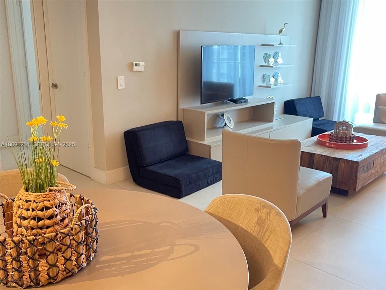 4111 S Ocean Dr #1107 - Photo 6 of 43