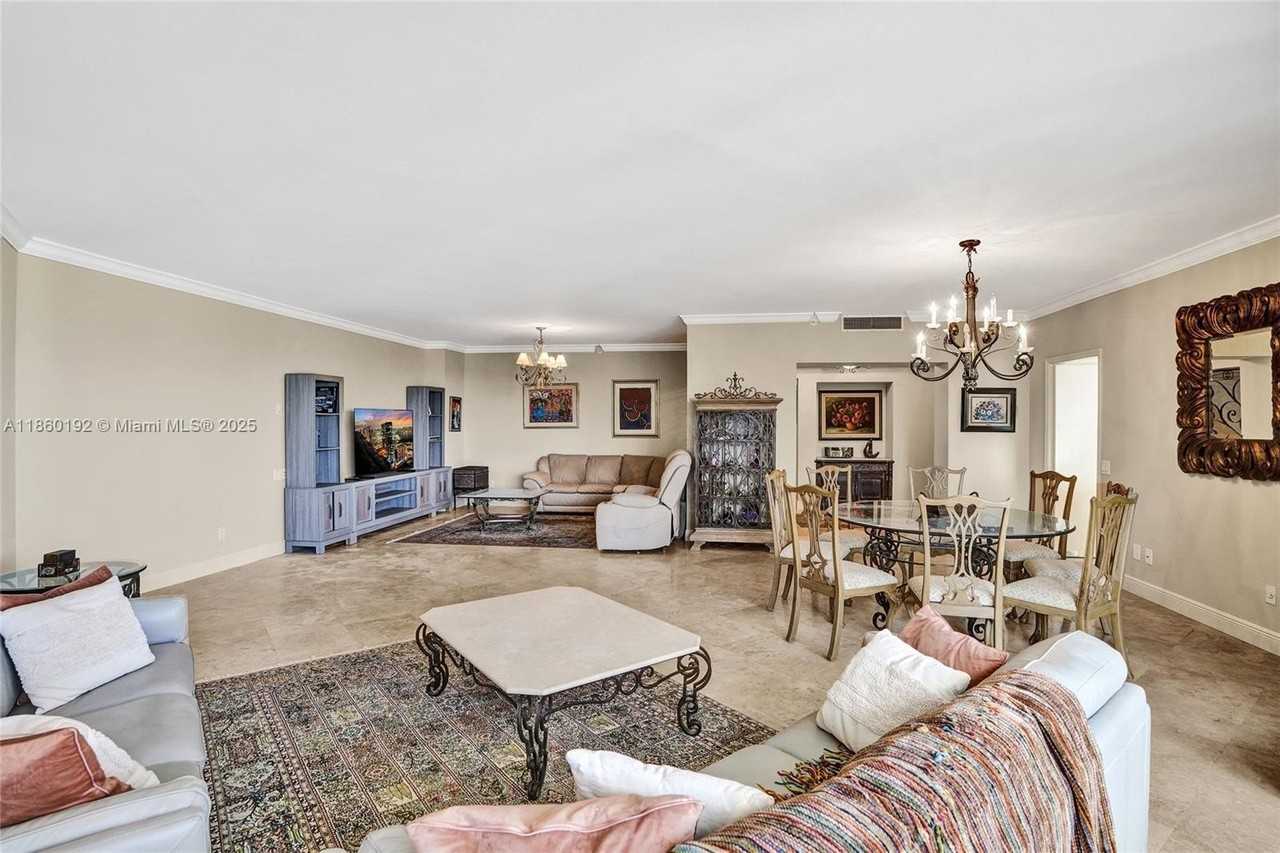 21050 Point Pl #1403 - Photo 6 of 24