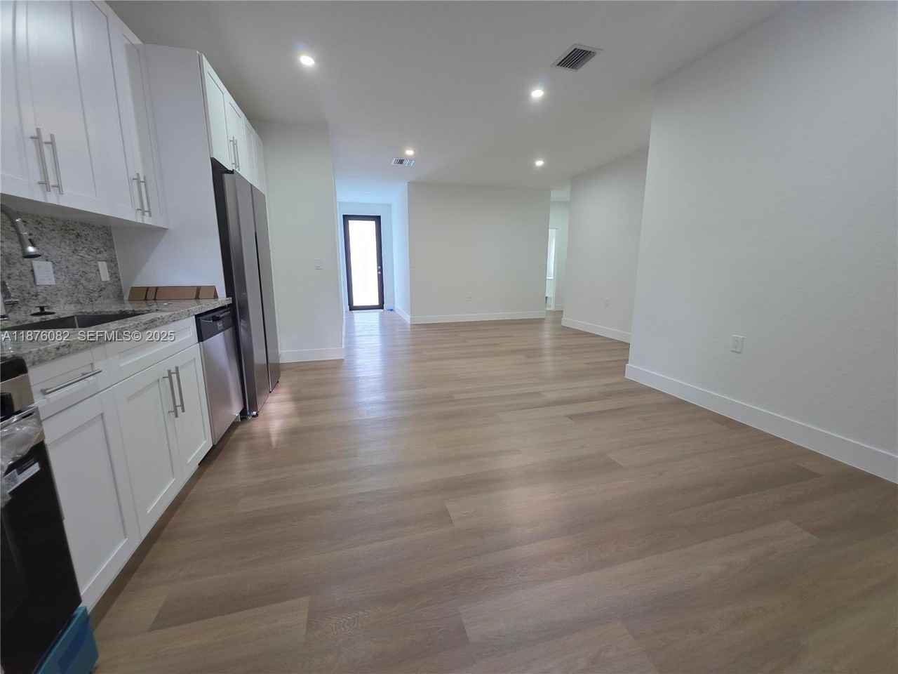 1313 Northwest 6th Avenue - Photo 2 of 19