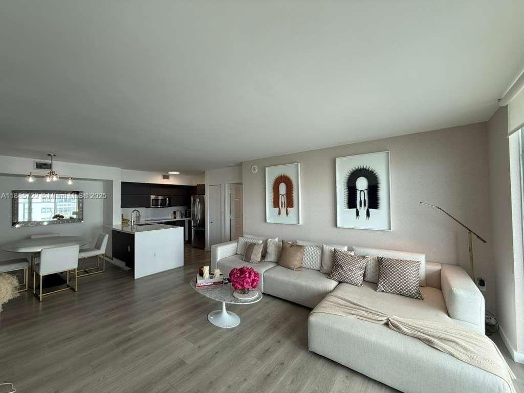 1155 Brickell Bay Dr #1408