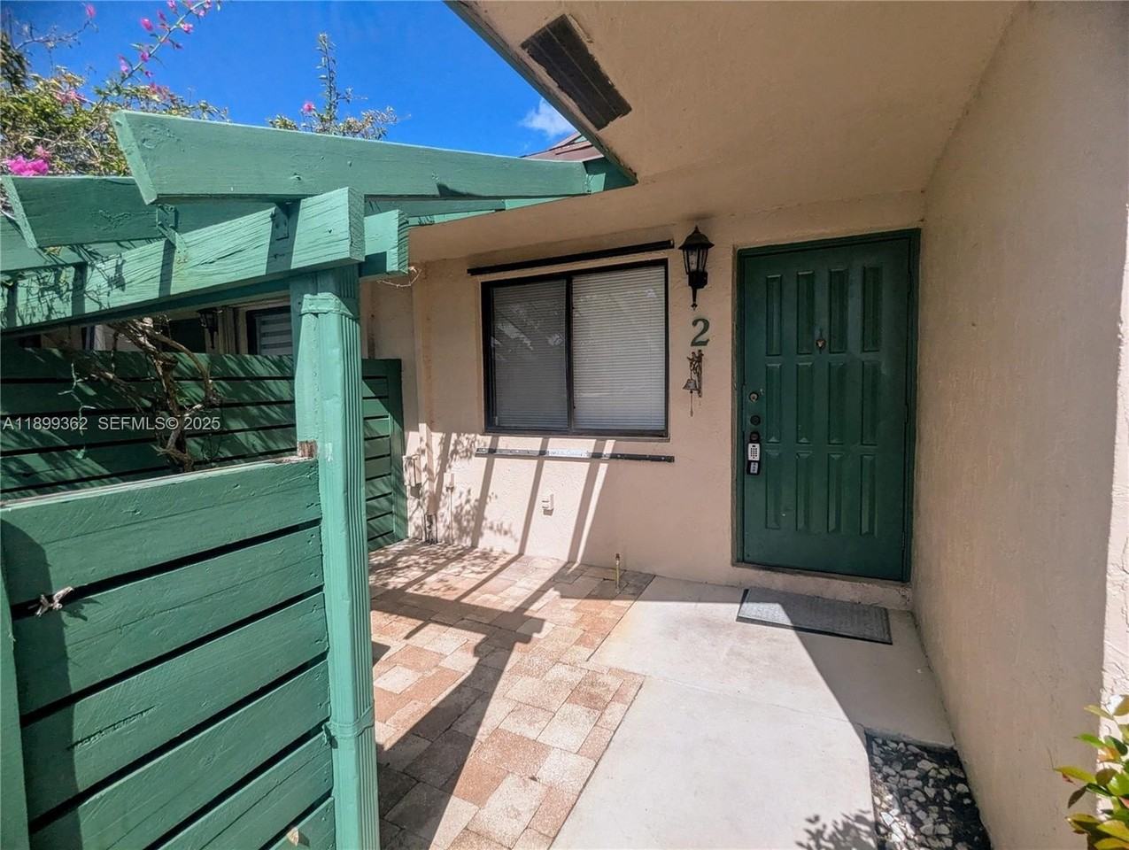 448 Lakeview Dr #2 - Photo 2 of 17