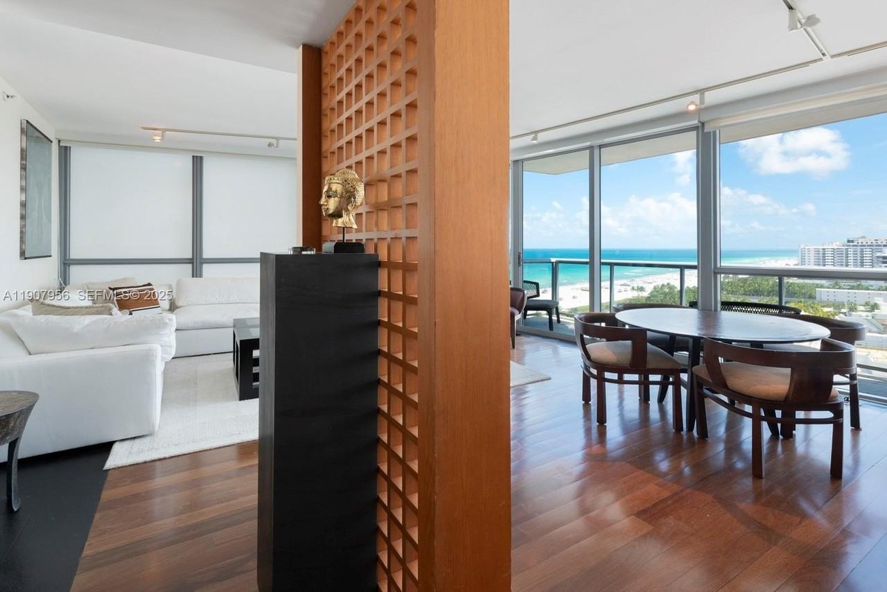 101 20th St #2004 - Photo 2 of 19