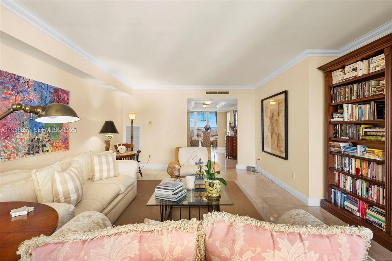 781 Crandon Blvd #1406 - Photo 6 of 44