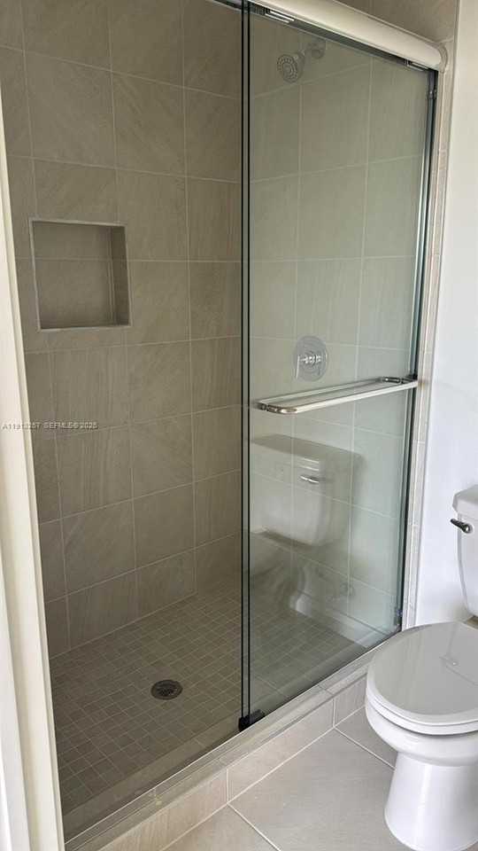 1683 Se 7th Ln #1683 - Photo 3 of 21