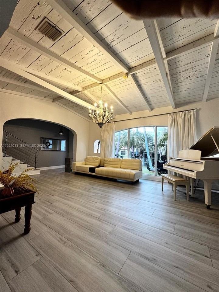 3470 Sheridan Ave #NA - Photo 6 of 41