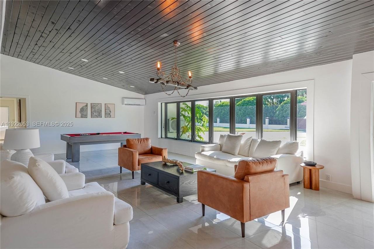 13355 Sw 207th Ave #0 - Photo 7 of 26