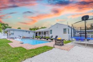 featured image of 1230 Southwest 22nd Terrace