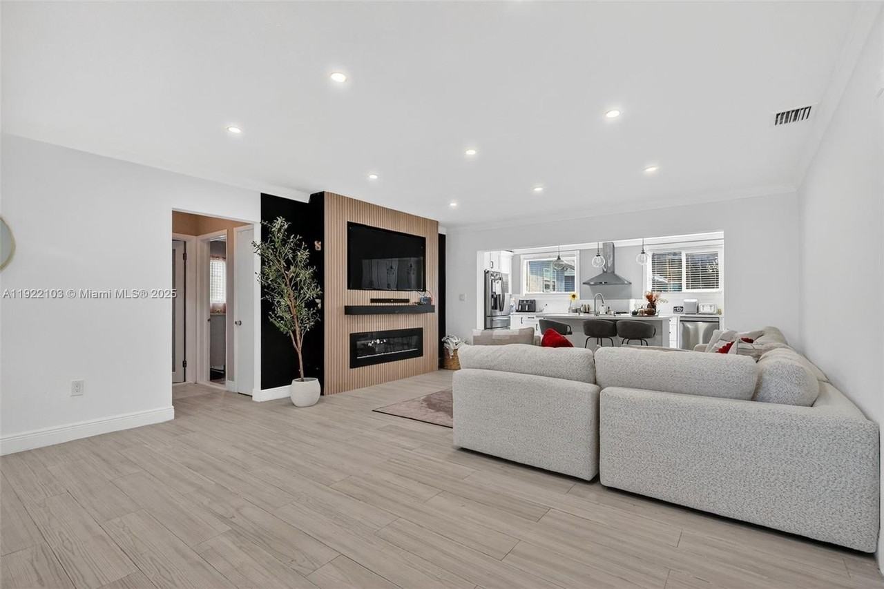 1510 Nw 176th Ter #1510 - Photo 3 of 19