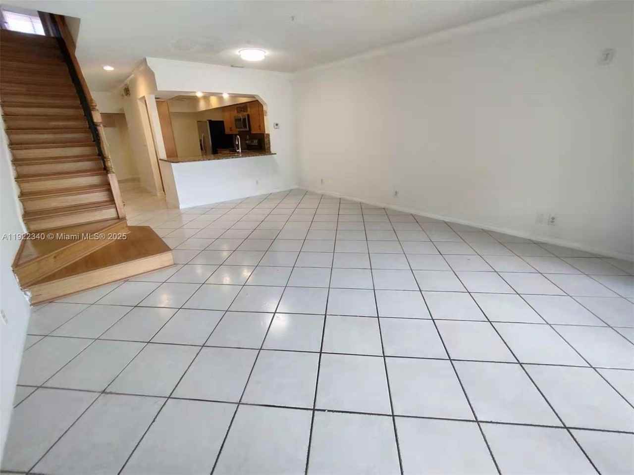 3629 Coral Springs Dr #3629 - Photo 7 of 30