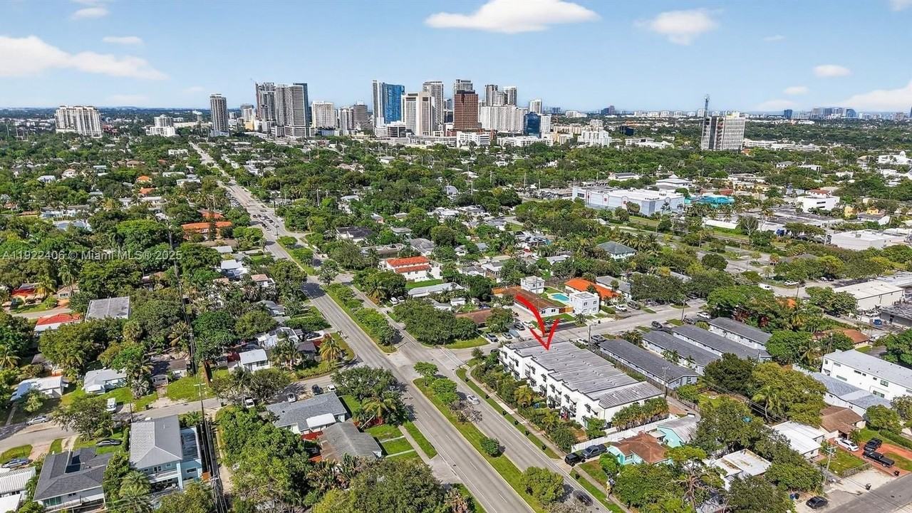 1402 Sw 4th Ave - Photo 5 of 50