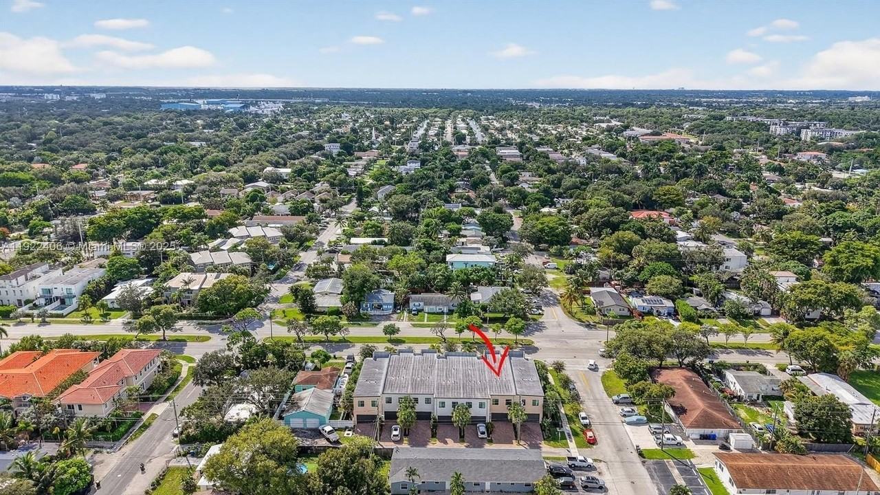 1402 Sw 4th Ave - Photo 7 of 50