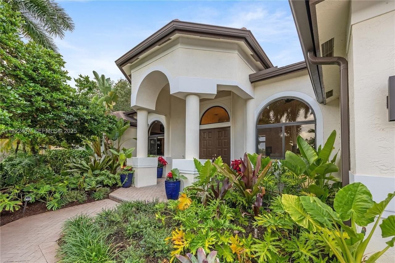 2589 Mayfair Ln #0 - Photo 6 of 50