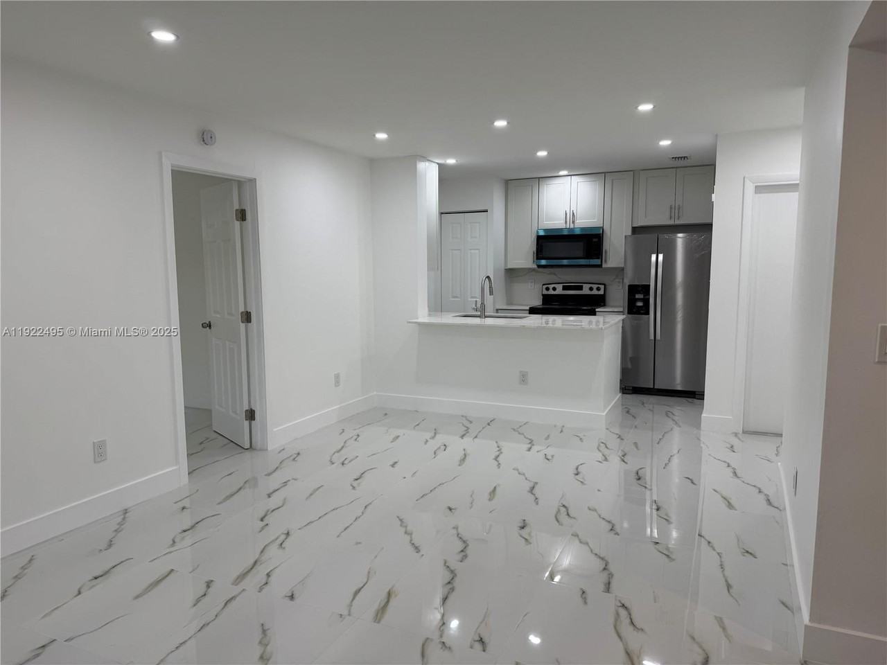 9726 Hammocks Blvd #203-26 - Photo 5 of 46