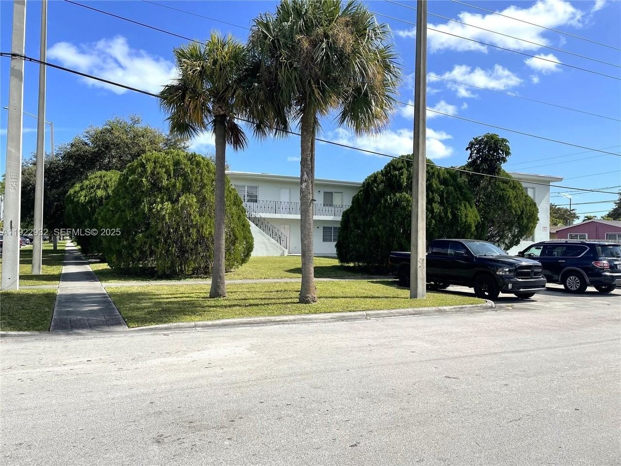 17175 Northeast 20th Avenue #6