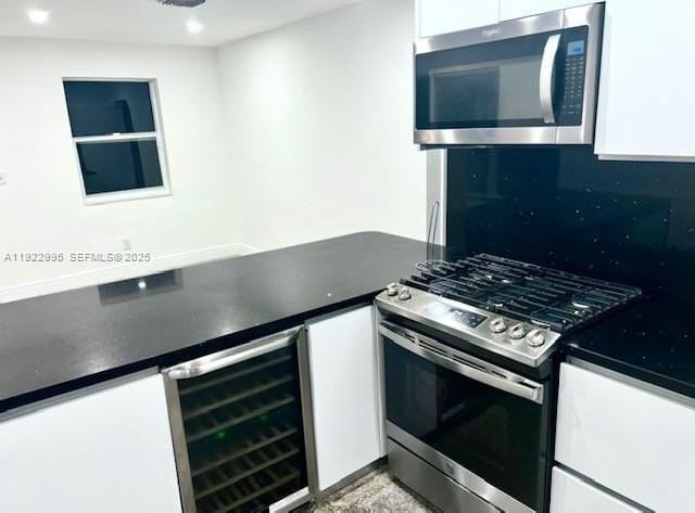 3711 Sw 58th Ave #0 - Photo 6 of 40