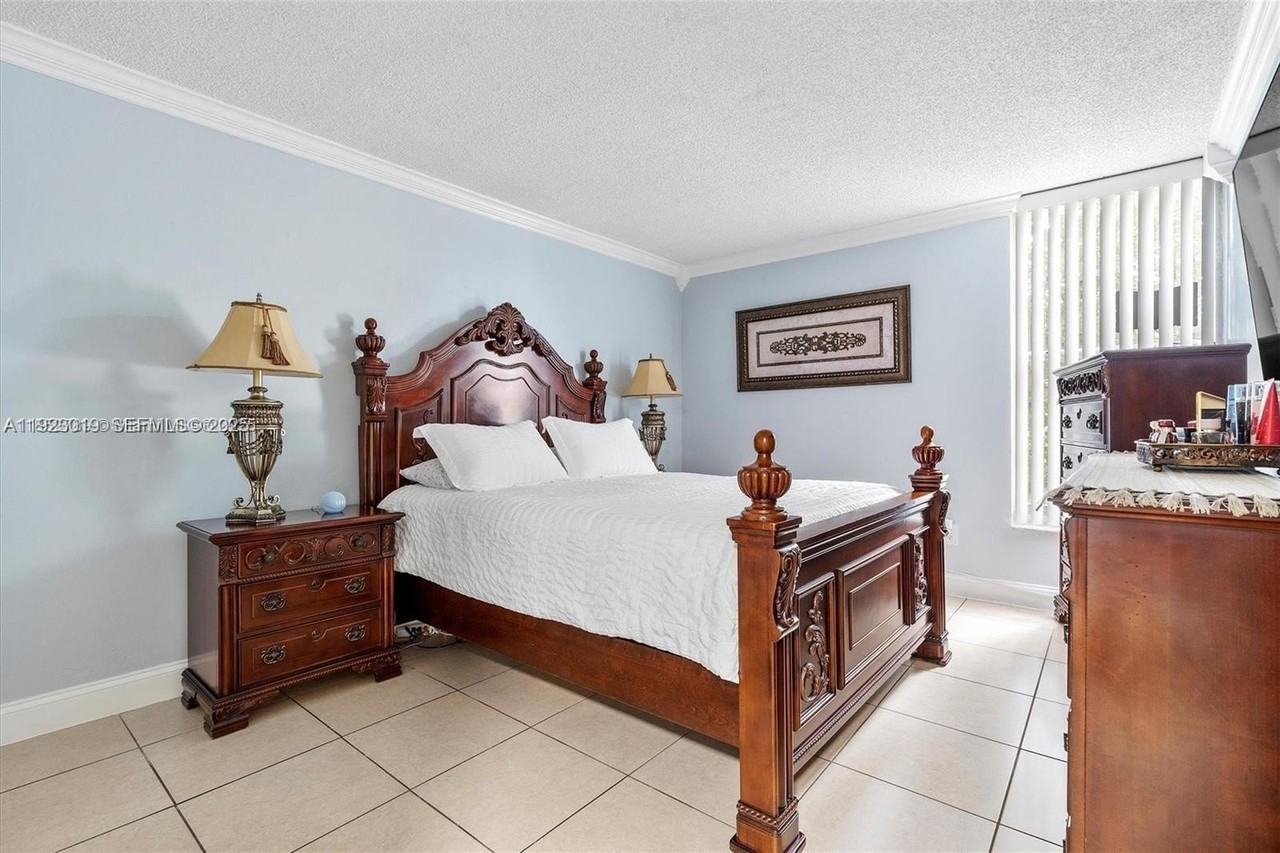 8841 W Flagler St #212 - Photo 7 of 17