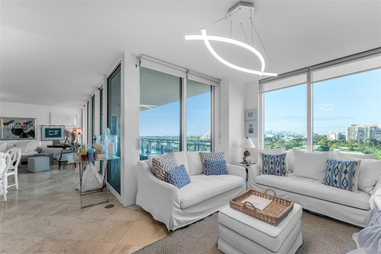 430 Grand Bay Dr #808 - Photo 7 of 50