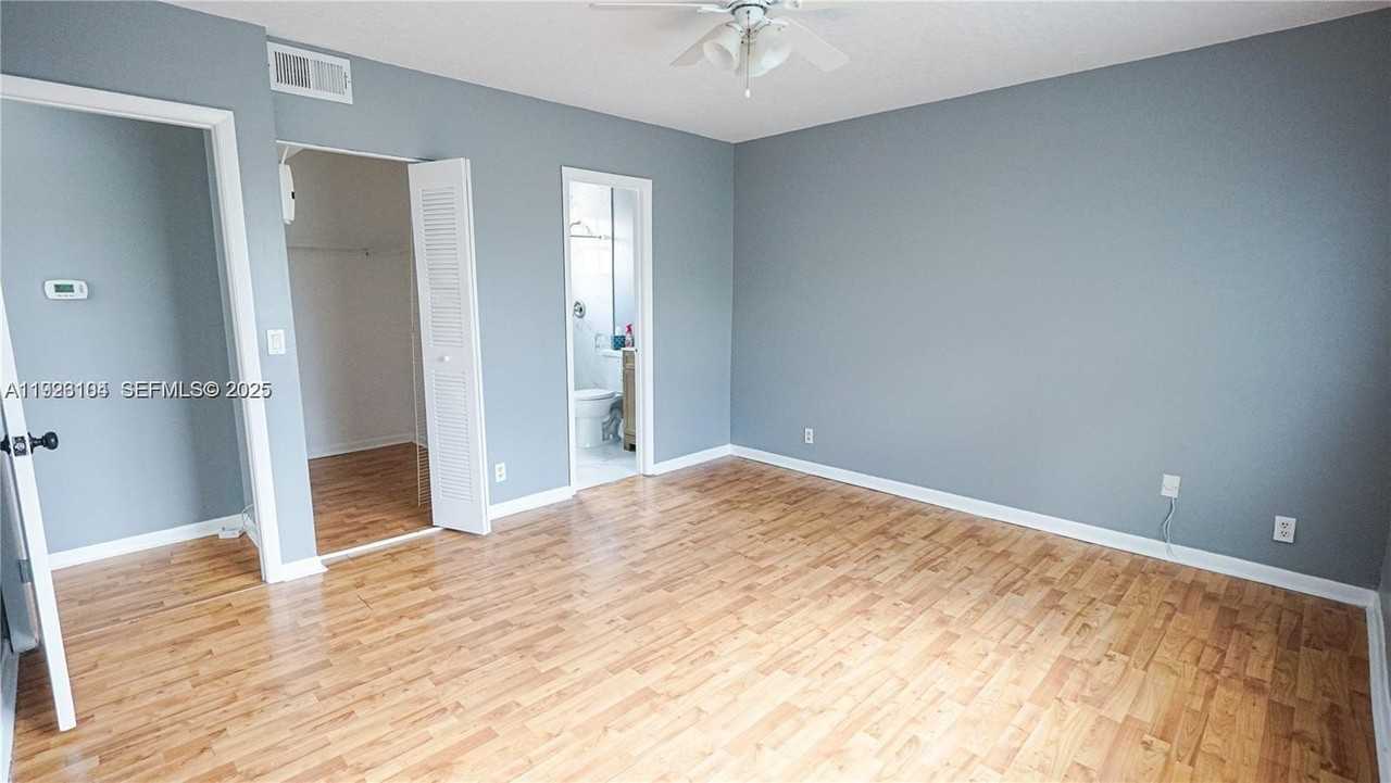 465 Sw 86th Ave #208 - Photo 2 of 13