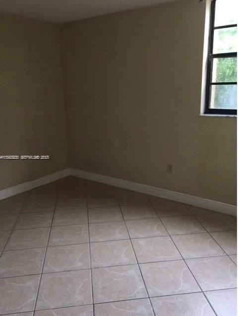 3561 Sw 117th Ave #7-308 - Photo 4 of 7