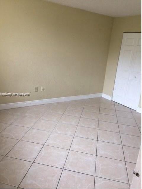 3561 Sw 117th Ave #7-308 - Photo 5 of 7