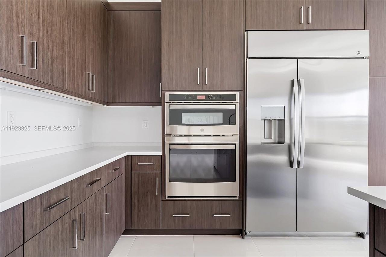 9362 Tulip Leaf Ct #9362 - Photo 6 of 50