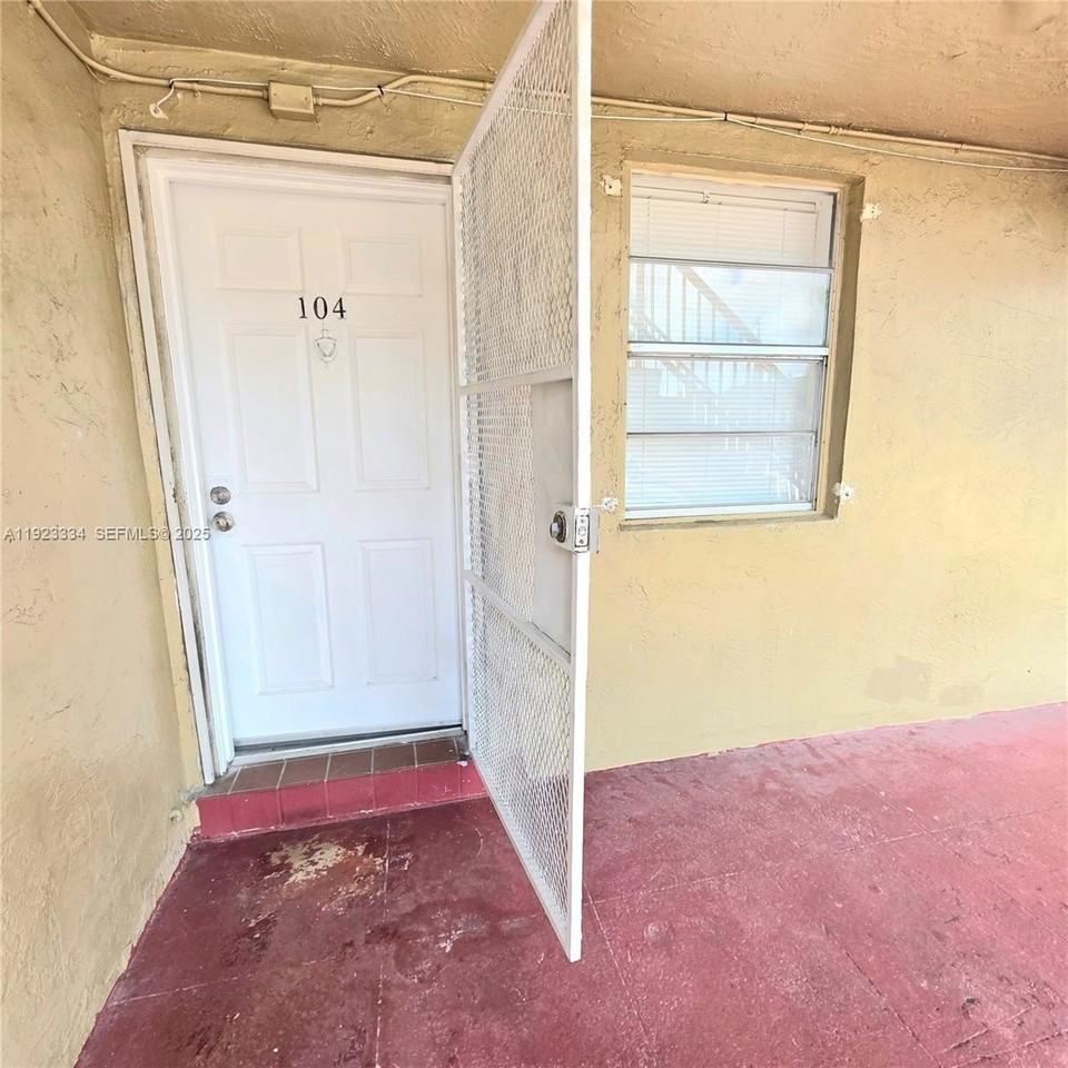 301 Northwest 177th Street #104