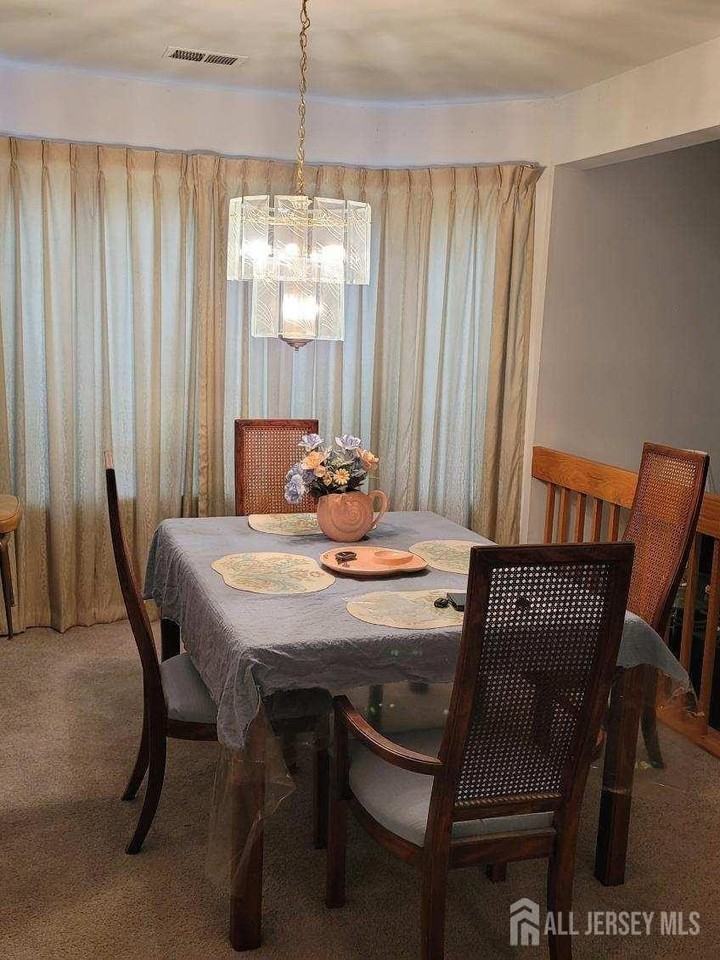 213 Nathan Dr - Photo 3 of 12