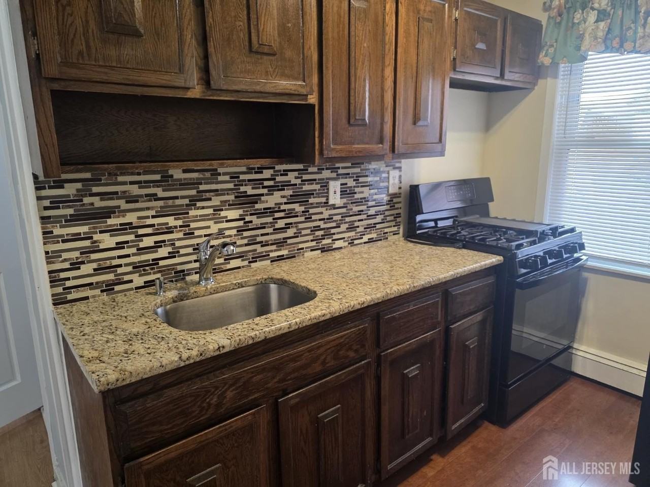 604 Freeman St #2 - Photo 3 of 8