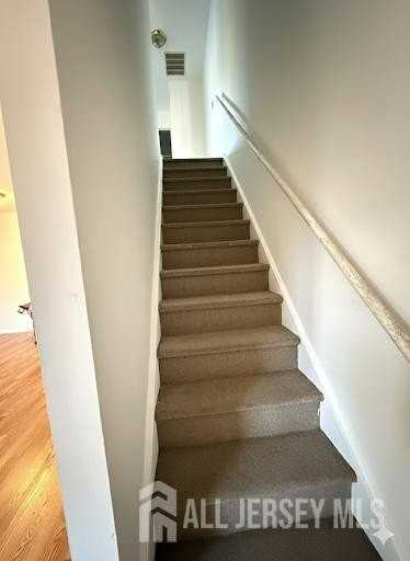 150 Lowell St - Photo 4 of 13