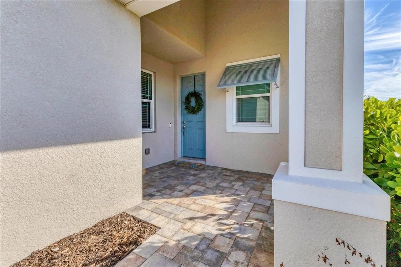 123 Okeeffe Cir - Photo 3 of 39