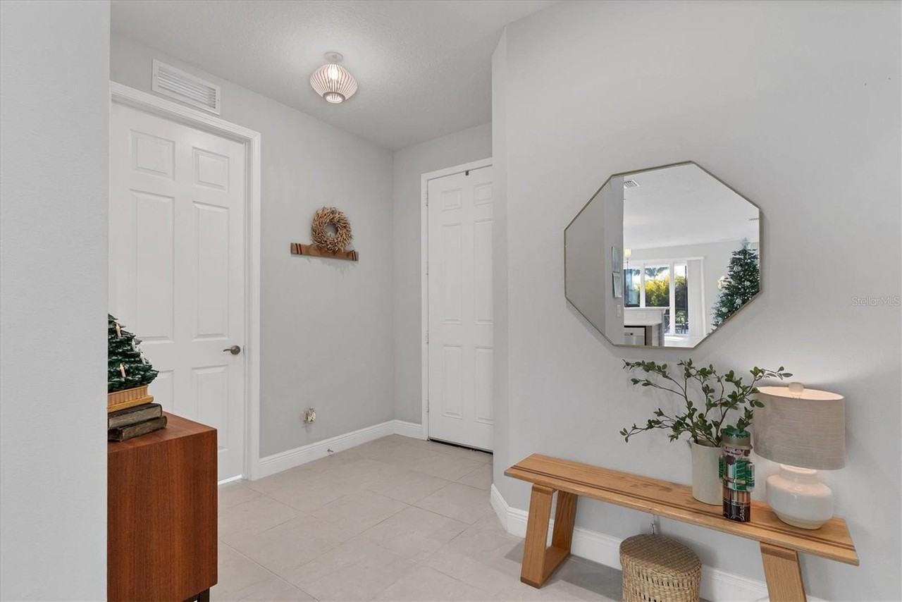 123 Okeeffe Cir - Photo 4 of 39