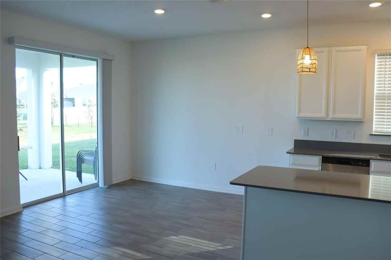 34558 Shellback St - Photo 7 of 36