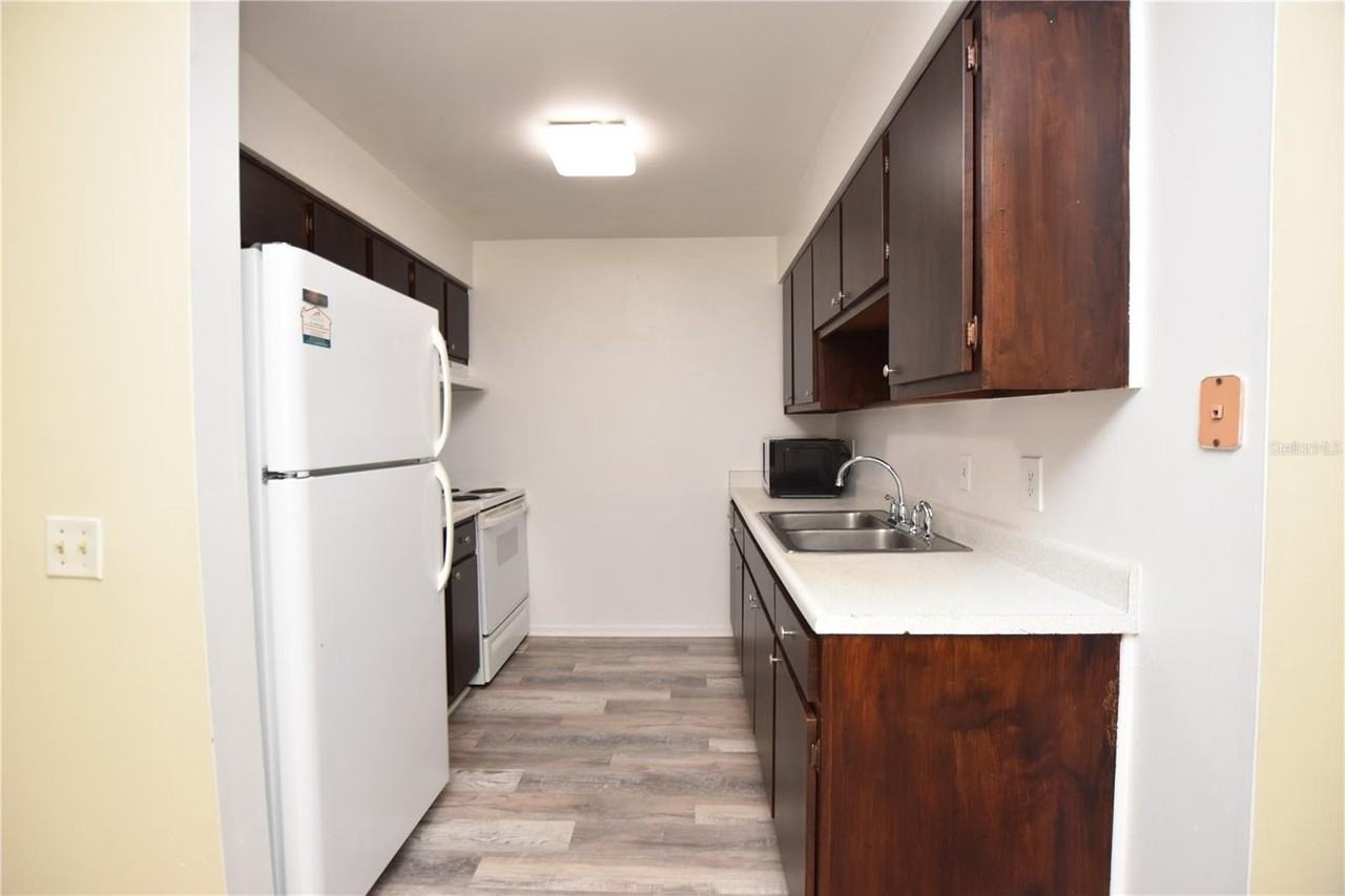 619 Robin Rd #2 - Photo 2 of 14